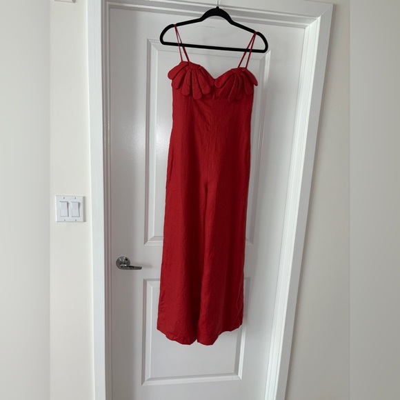 Farm Rio: Red Petals Bodice Euroflax™ Premium Linen Jumpsuit - Picture 10 of 13